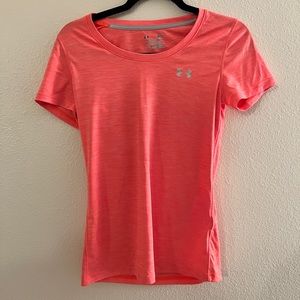 Womens Small Under Armor Athletic wear
